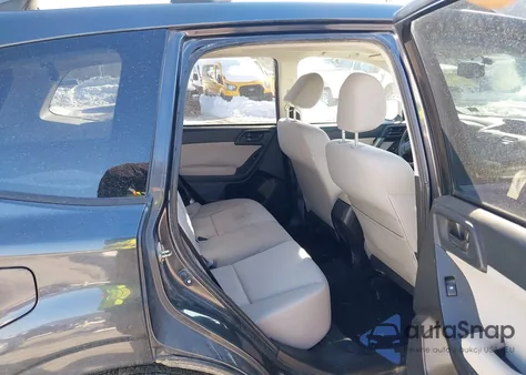 2014 Subaru Forester 2.5I Premium z USA, uszkodzony, nr VIN JF2SJAEC1EH448207